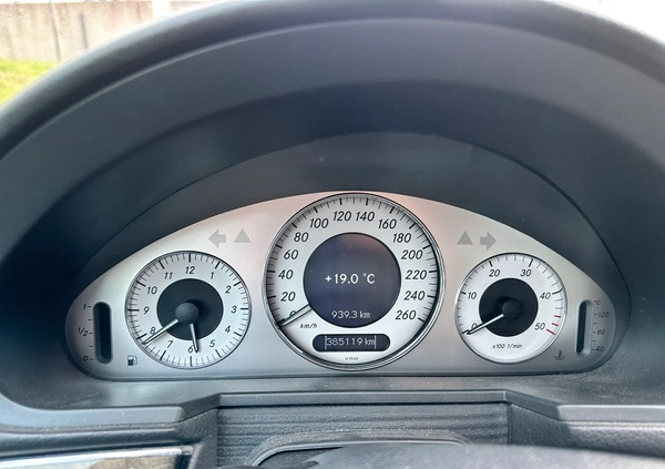Mercedes-Benz Klasa E cena 12900 przebieg: 385119, rok produkcji 2004 z Gdańsk małe 46